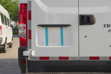 �Ͼ���ά�� ŷʤ2021�� ����ϵ��V42-33S 145���� 2.0T �߶���ջ���(����)ͼƬ