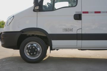 �Ͼ���ά�� ŷʤ2021�� ����ϵ��V42-33S 145���� 2.0T �߶���ջ���(����)ͼƬ