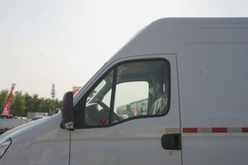 �Ͼ���ά�� ŷʤ2021�� ����ϵ��V42-33S 145���� 2.0T �߶���ջ���(����)ͼƬ