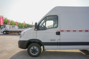 �Ͼ���ά�� ŷʤ2021�� ����ϵ��V42-33S 145���� 2.0T �߶���ջ���(����)ͼƬ