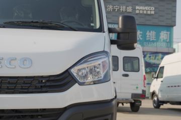 �Ͼ���ά�� ŷʤ2021�� ����ϵ��V42-33S 145���� 2.0T �߶���ջ���(����)ͼƬ