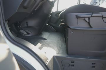 �Ͼ���ά�� ŷʤ2021�� ����ϵ��V42-33S 145���� 2.0T �߶���ջ���(����)ͼƬ