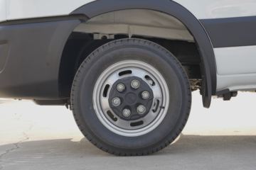 �Ͼ���ά�� ŷʤ2021�� ����ϵ��V42-33S 145���� 2.0T �߶���ջ���(����)ͼƬ