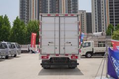 福田 时代领航G5 蓝牛王 150马力 4.165米单排厢式轻卡(BJ5044XXY9JDA-06)