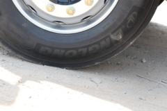 陕汽重卡 德龙L5000 轻量化版 270马力 4X2 6.8米仓栅式载货车(高顶)(国六)(SX5189CCYLA501F2)