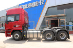 陕汽重卡 德龙X5000 轻量化版 480马力 6X4 牵引车(国六)(SX4259XD4Q1)