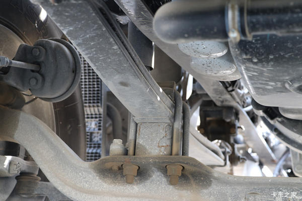 �������񶫷����ó�����KL�ؿ� 465���� 4X2 AMT�Զ���