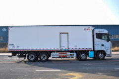 福田 欧曼EST 490马力 8X4 9.2米冷藏车(红叶牌)(MHY5320XLC)