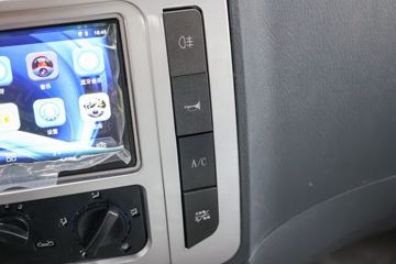 ʱ�� ��˳ 130���� 4X2 �����жʽ������(SSF5046ZXXDJ43S)ͼƬ