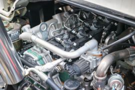 风顺&nbsp;垃圾运输车底盘图片