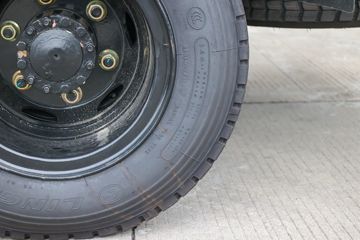 ʱ�� ��˳ 130���� 4X2 �����жʽ������(SSF5046ZXXDJ43S)ͼƬ