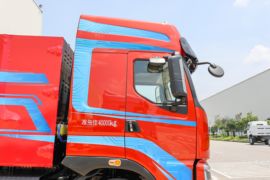 乘龙H7&nbsp;电动牵引车外观图片