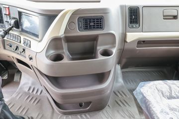 �������� ����H7�ؿ� 6X4 ȼ�ϵ��ǣ����ͼƬ