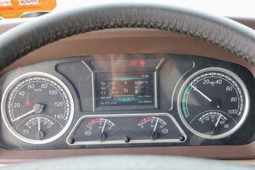 �������� ����H7�ؿ� 6X4 ȼ�ϵ��ǣ����ͼƬ