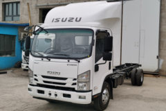 庆铃 五十铃KV800 150马力 5.585米单排厢式轻卡