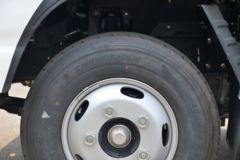 庆铃 铃咖 标载型 122马力 4.25米单排厢式轻卡(国六)(QL5040XXYMFHA)