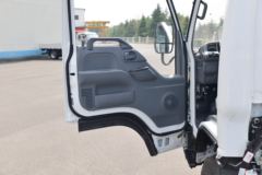 庆铃 铃咖 标载型 122马力 4.25米单排厢式轻卡(国六)(QL5040XXYMFHA)