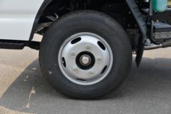 庆铃 铃咖 标载型 122马力 4.25米单排厢式轻卡(国六)(QL5040XXYMFHA)