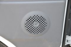 庆铃 铃咖 标载型 122马力 4.185米单排栏板轻卡(QL1040MFHA)