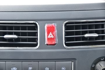 ���� ����X5 2.3L 95���� 3.5�׵�����ʽ΢��(����)ͼƬ