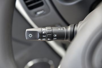 ���� ����X5 2.3L 95���� 3.5�׵�����ʽ΢��(����)ͼƬ