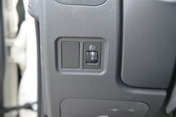 ���� ����X5 2.3L 95���� 3.5�׵�����ʽ΢��(����)ͼƬ