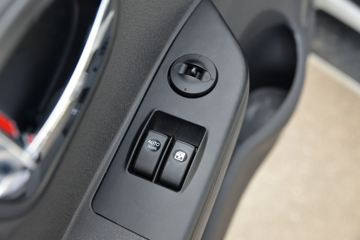 ���� ����X5 2.3L 95���� 3.5�׵�����ʽ΢��(����)ͼƬ