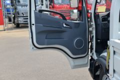 江淮 骏铃V5 150马力 4X2 4.22米单排栏板轻卡(HFC1045P32K4C7S) 江淮 骏铃V5 150马力 4X2 4.22米单排栏板轻卡(HFC1045P32K4C7S)