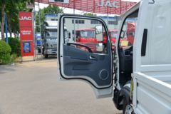 江淮 骏铃V5 150马力 4X2 4.22米单排栏板轻卡(HFC1045P32K4C7S) 江淮 骏铃V5 150马力 4X2 4.22米单排栏板轻卡(HFC1045P32K4C7S)