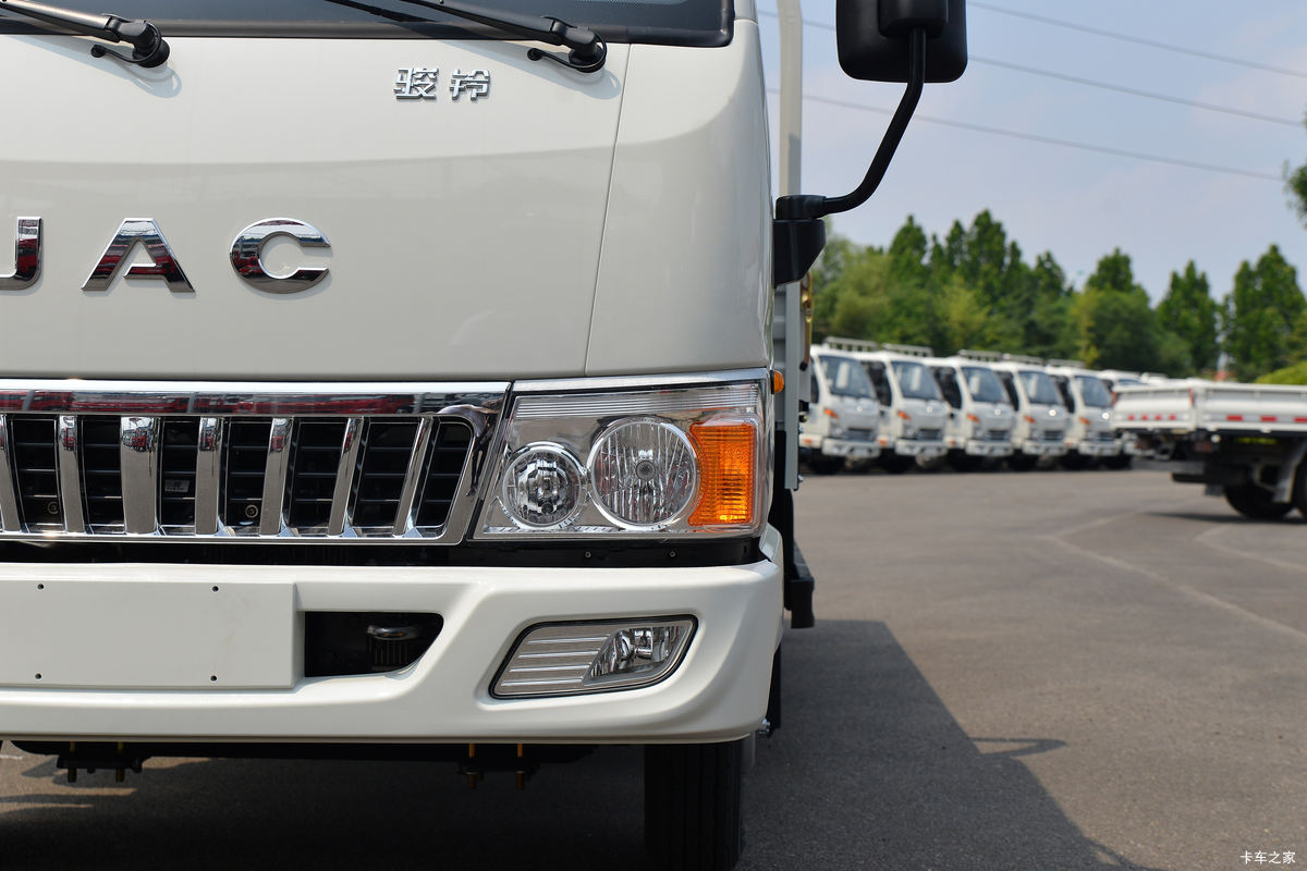  E3 135 3.37ŰῨ()(HFC1031P23K1B4S-2)                                                