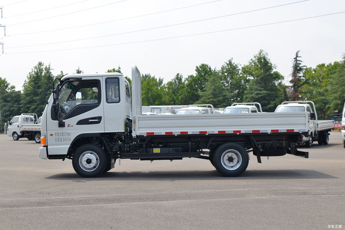  E3 135 3.37ŰῨ()(HFC1031P23K1B4S-2)                                                