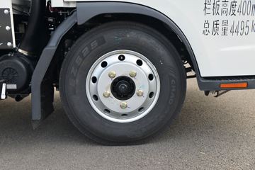 ���� ˧��E���� �ؿ�� 130���� 4X2 4.22�׵��������Ῠ(HFC1045P32K4C7S)ͼƬ