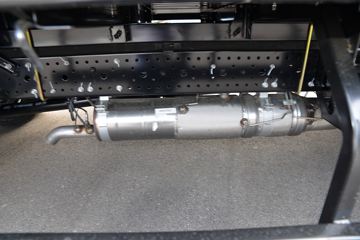 ���� ˧��E���� �ؿ�� 130���� 4X2 4.22�׵��������Ῠ(HFC1045P32K4C7S)ͼƬ