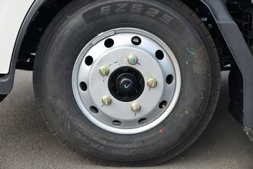 ���� ˧��E���� �ؿ�� 130���� 4X2 4.22�׵��������Ῠ(HFC1045P32K4C7S)ͼƬ