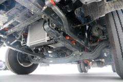 东风柳汽 乘龙L2 4.5T 4.165米单排纯电动厢式轻卡90kWh