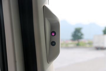 �������� ����H5V 4X2 6.8�׻춯�ػ���15.6kWhͼƬ