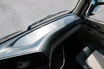 �������� ����H5V 4X2 6.8�׻춯�ػ���15.6kWhͼƬ