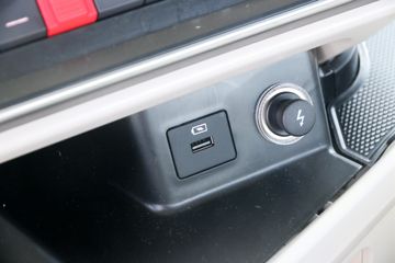 �������� ����H5V 4X2 6.8�׻춯�ػ���15.6kWhͼƬ