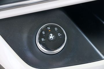 �������� ����H5V 4X2 6.8�׻춯�ػ���15.6kWhͼƬ