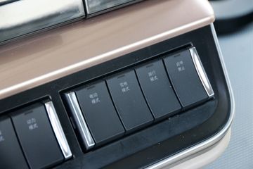 �������� ����H5V 4X2 6.8�׻춯�ػ���15.6kWhͼƬ