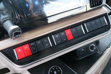 �������� ����H5V 4X2 6.8�׻춯�ػ���15.6kWhͼƬ