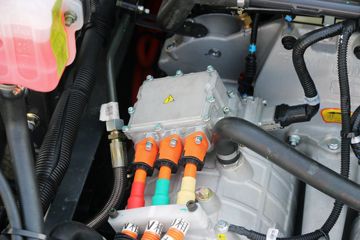 �������� ����H5V 4X2 6.8�׻춯�ػ���15.6kWhͼƬ