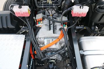 �������� ����H5V 4X2 6.8�׻춯�ػ���15.6kWhͼƬ