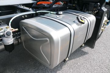 �������� ����H5V 4X2 6.8�׻춯�ػ���15.6kWhͼƬ