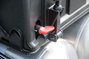 �������� ����H5V 4X2 6.8�׻춯�ػ���15.6kWhͼƬ