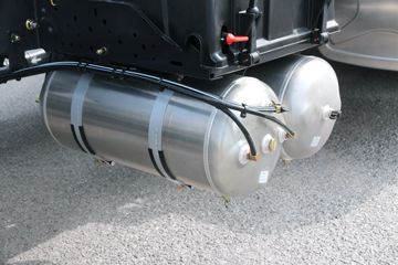 �������� ����H5V 4X2 6.8�׻춯�ػ���15.6kWhͼƬ