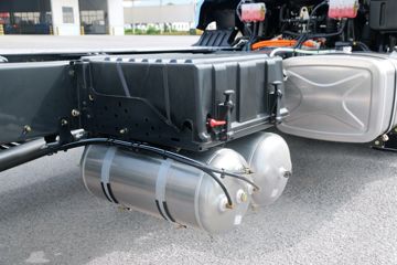 �������� ����H5V 4X2 6.8�׻춯�ػ���15.6kWhͼƬ