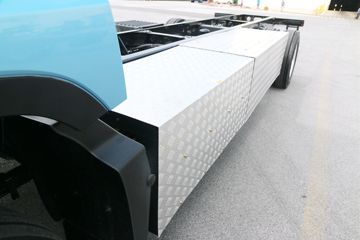 �������� ����H5V 4X2 6.8�׻춯�ػ���15.6kWhͼƬ