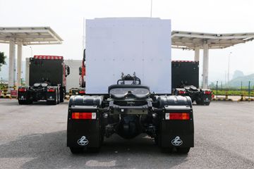 乘龙H5V 电动牵引车外观图片