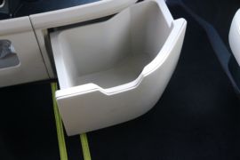 乘龙H5V&nbsp;电动牵引车驾驶室图片